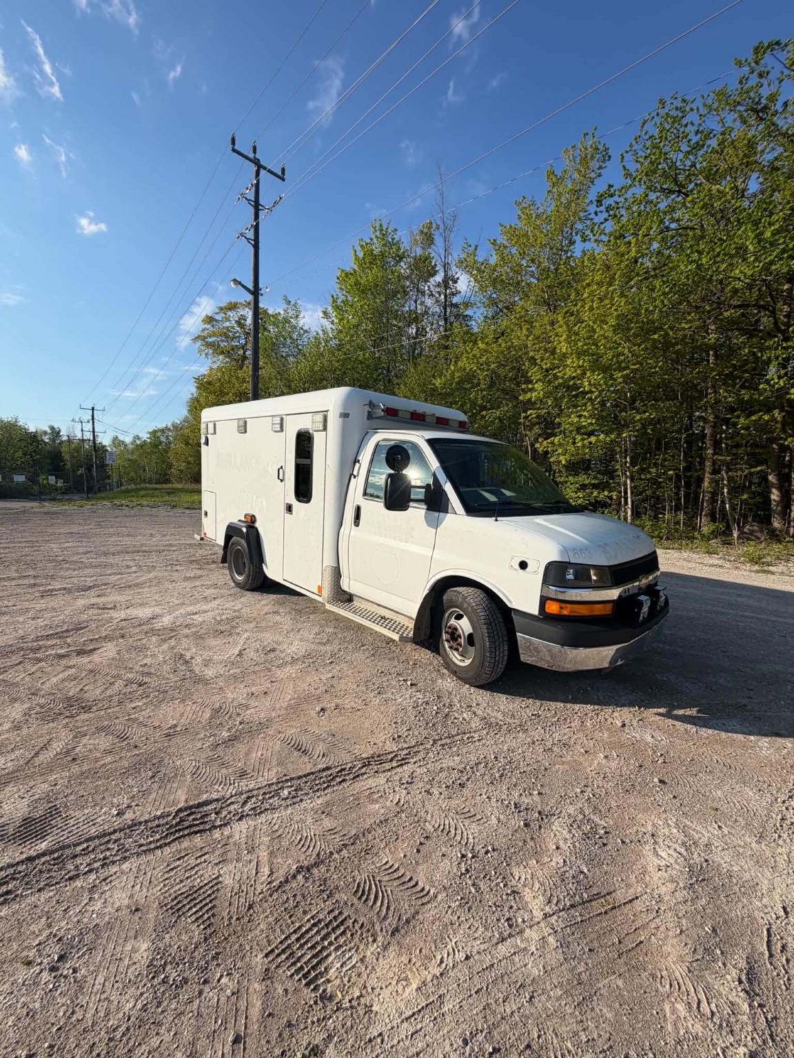 2016 Chevrolet Express 3500 Crestline Ambulance